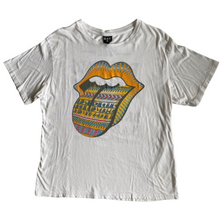 Cargar imagen en el visor de la galería, Rolling Stones &quot;Bridges to Babylon&quot; Graphic tee
