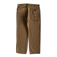 Cargar imagen en el visor de la galería, Dickies Work Pants- Brown
