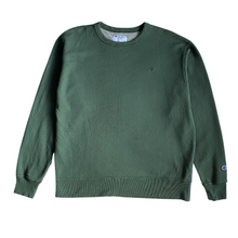 Cargar imagen en el visor de la galería, Champion Olive Crewneck
