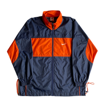 Cargar imagen en el visor de la galería, Vintage Nike Windbreaker
