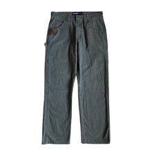 Cargar imagen en el visor de la galería, Wrangler Riggs Work Pants
