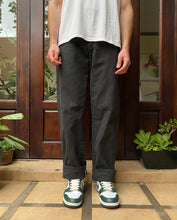 Cargar imagen en el visor de la galería, Dickies Black Carpenter Pants
