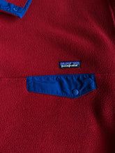 Cargar imagen en el visor de la galería, Patagonia Red Fleece Synchilla
