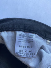 Cargar imagen en el visor de la galería, Wrangler Baggy Jeans- Washed Black
