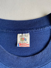 Cargar imagen en el visor de la galería, Vintage Mickey Bootleg Tee
