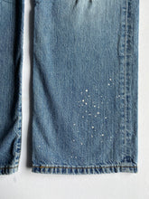 Cargar imagen en el visor de la galería, Levis 501 Paint Splatter
