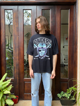 Cargar imagen en el visor de la galería, 1992 Raiders Salem Tee
