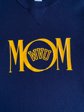 Cargar imagen en el visor de la galería, Vintage Russell- WVU Mom Crewneck
