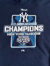 Cargar imagen en el visor de la galería, NY Yankees 2009 Championship Hoodie
