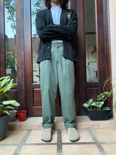 Cargar imagen en el visor de la galería, Vintage Military Trousers
