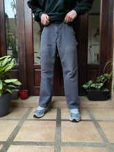 Cargar imagen en el visor de la galería, Carhartt B11 Work Pants- Washed Grey
