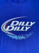 Cargar imagen en el visor de la galería, Dilly Dilly Bud Light Tee
