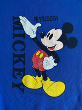 Cargar imagen en el visor de la galería, Vintage Mickey Crewneck
