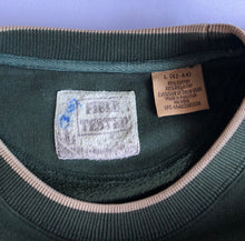 Cargar imagen en el visor de la galería, Vintage Wildlife Crewneck
