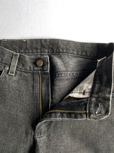 Cargar imagen en el visor de la galería, Vintage Lee Black Jeans
