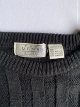 Cargar imagen en el visor de la galería, Black Knit Sweater
