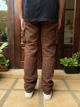 Cargar imagen en el visor de la galería, Venus Brown Cargo Pants
