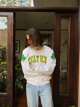 Cargar imagen en el visor de la galería, Vintage Boston Celtics Jacket
