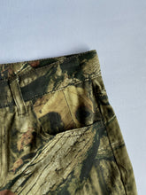 Cargar imagen en el visor de la galería, Realtree Camo Mossy Oak Pants
