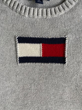 Cargar imagen en el visor de la galería, Tommy Knit Sweater
