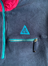 Cargar imagen en el visor de la galería, Vintage Nike ACG Fleece Jacket
