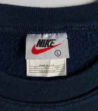 Cargar imagen en el visor de la galería, Vintage 90&#39;s Nike Crewneck
