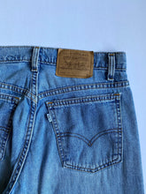 Cargar imagen en el visor de la galería, Vintage Levis 966
