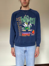 Cargar imagen en el visor de la galería, 1990 Notre Dame Crewneck
