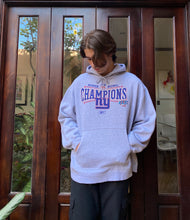 Cargar imagen en el visor de la galería, NY Giants Super Bowl Champions Hoodie
