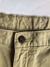 Cargar imagen en el visor de la galería, Wrangler Cargo Pants
