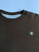 Cargar imagen en el visor de la galería, Brown Champion Crewneck
