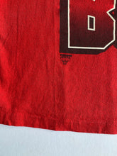 Cargar imagen en el visor de la galería, Chicago Bulls-1997 Championship Tee
