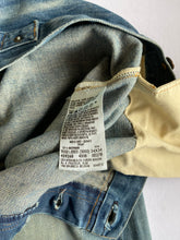 Cargar imagen en el visor de la galería, Levis Vintage Clothing 501XX
