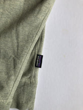 Cargar imagen en el visor de la galería, Patagonia Organic Cotton Crewneck
