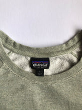 Cargar imagen en el visor de la galería, Patagonia Organic Cotton Crewneck
