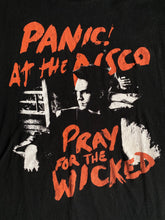 Cargar imagen en el visor de la galería, Panic! At the Disco Graphic Tee
