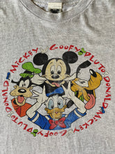 Cargar imagen en el visor de la galería, Vintage Disney tee: Mickey, Donald,Goofy &amp; Pluto
